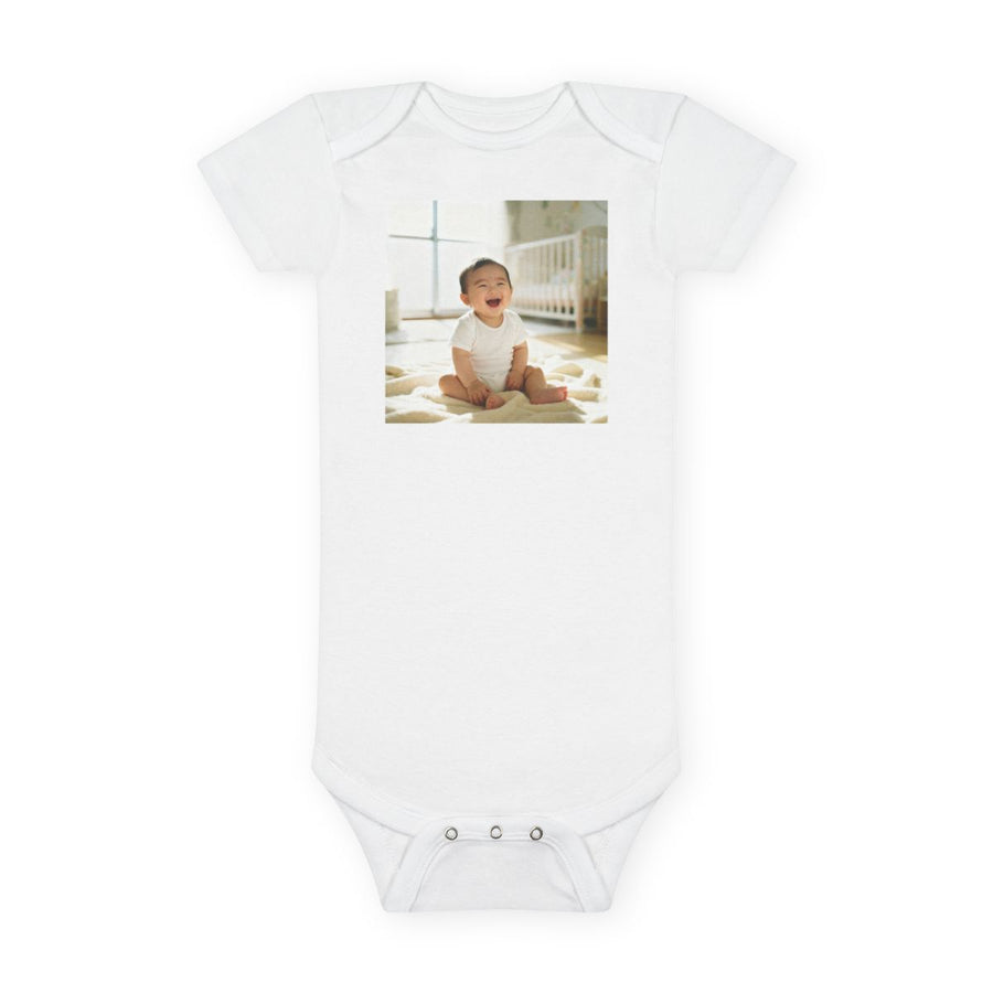 Put my baby's photo on a baby bodysuit — OneTapTee personalization example